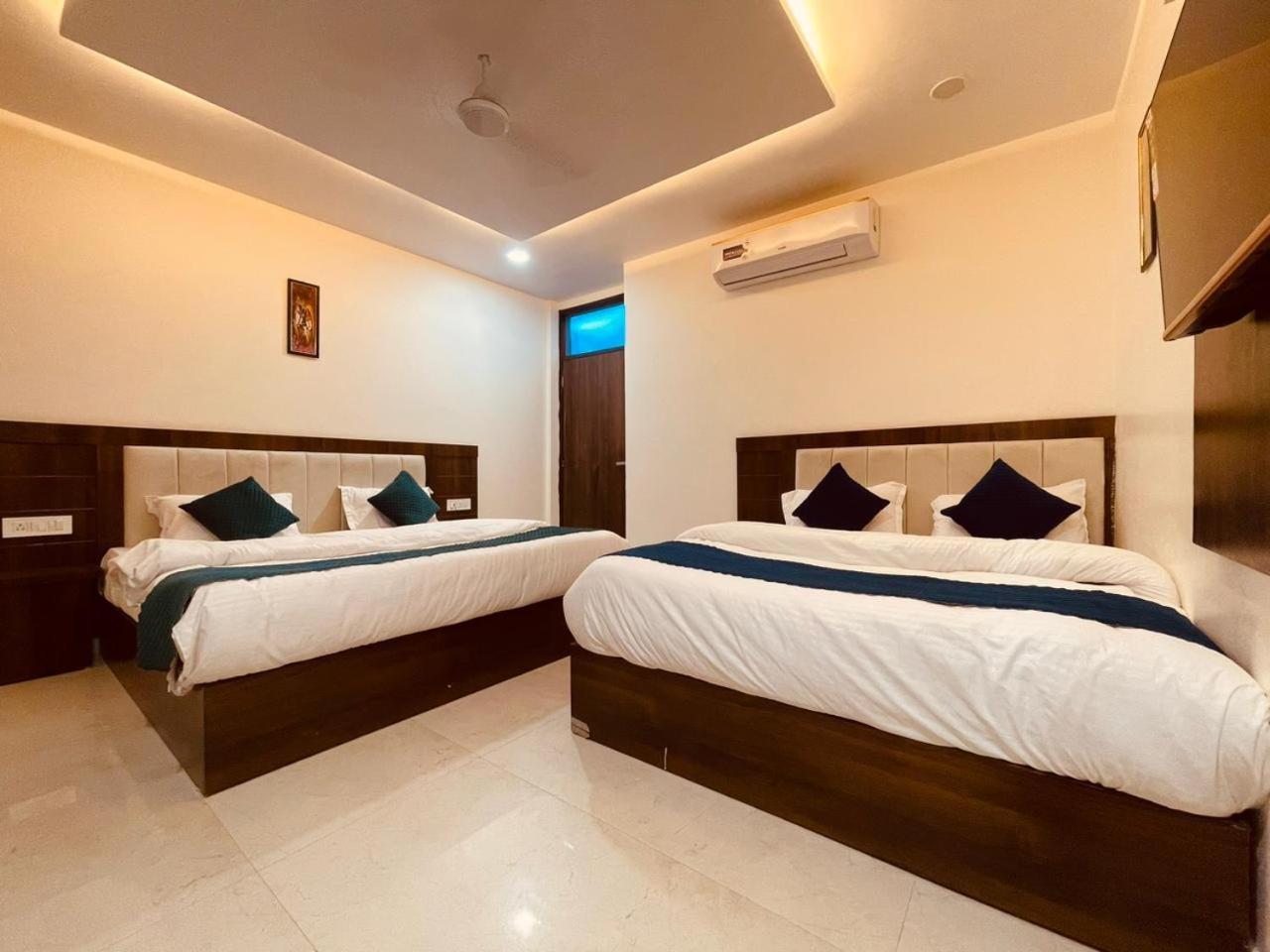 Wooibhotels The Divine Ganga Haridwār Exterior foto