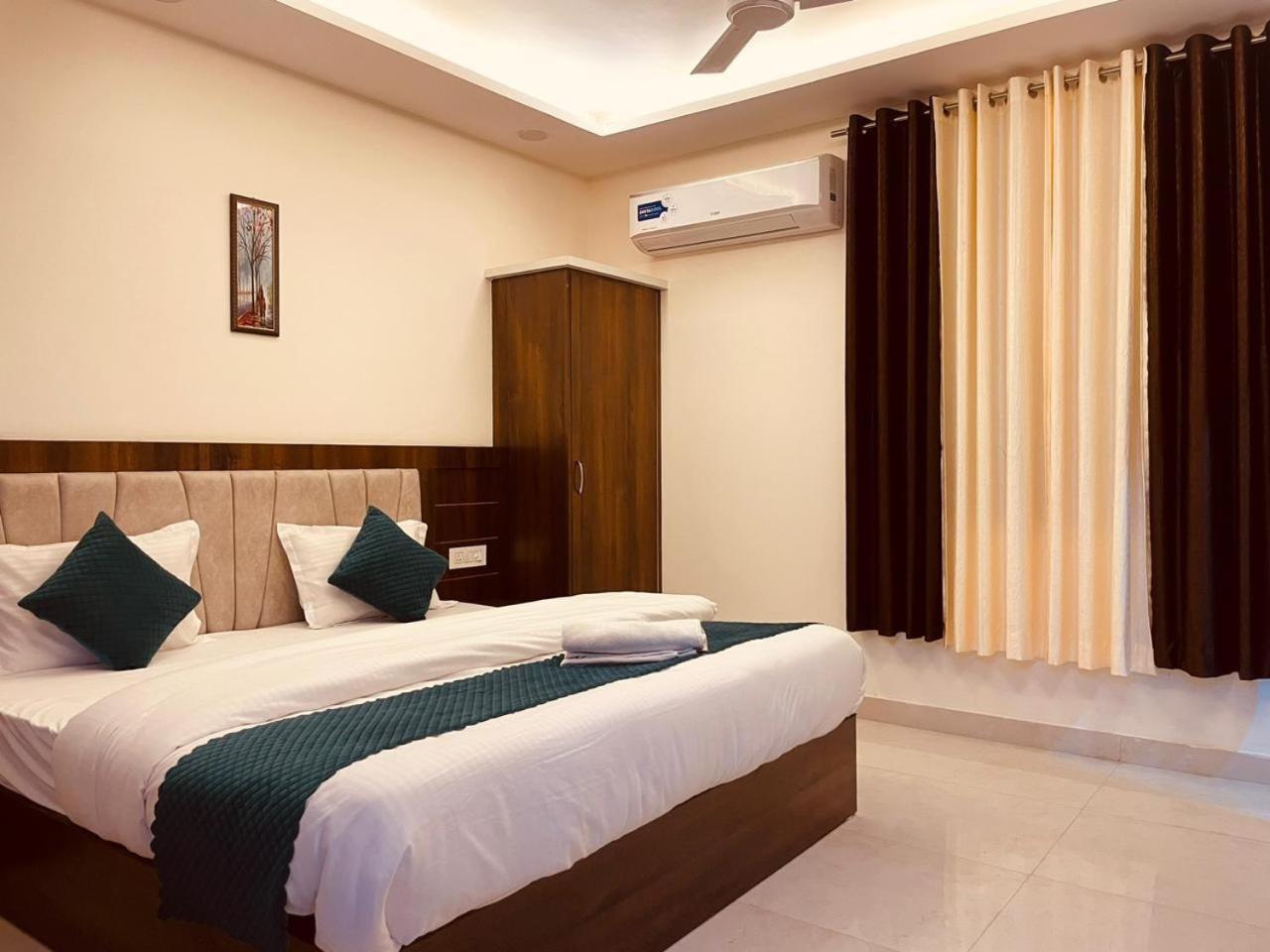 Wooibhotels The Divine Ganga Haridwār Exterior foto