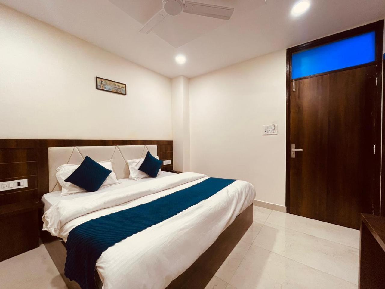 Wooibhotels The Divine Ganga Haridwār Exterior foto